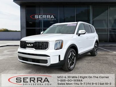Certified 2025 Kia Telluride EX w/ EX Captain's Chair Package