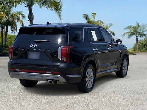Used 2024 Hyundai Palisade SEL FWD image 5
