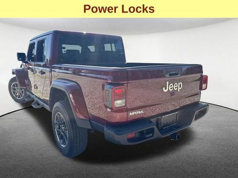 Used 2022 Jeep Gladiator Overland AWD/4WD image 10