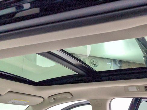 Certified 2023 Nissan Pathfinder SL w/ SL Premium Package image 23