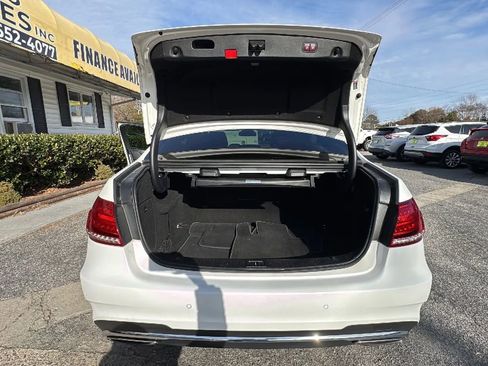 Used 2015 Mercedes-Benz E 350 Sedan image 16