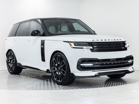 Used 2025 Land Rover Range Rover SE AWD/4WD image 8