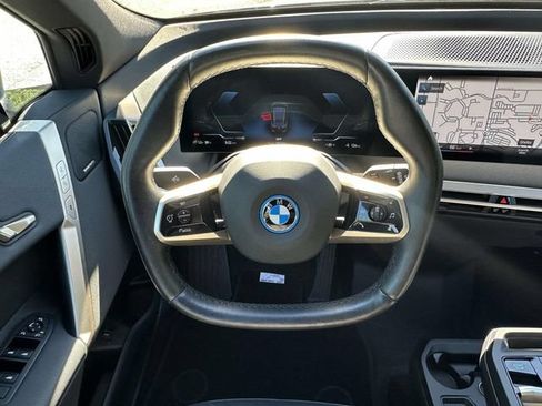 Certified 2023 BMW iX xDrive50 w/ Sport Package AWD/4WD image 22