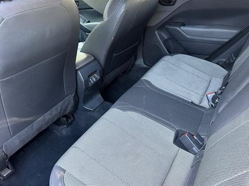 Used 2024 Subaru Crosstrek 2.0i Premium w/ Popular Package #4 AWD/4WD image 12