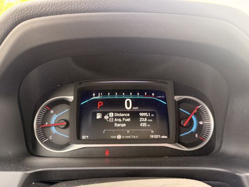 Used 2019 Honda Pilot EX-L image 18