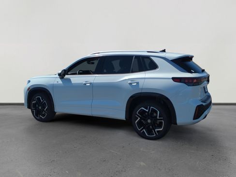 New 2026 Volkswagen Tiguan SEL R-Line image 3