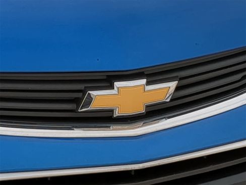 Used 2020 Chevrolet Sonic LT image 19