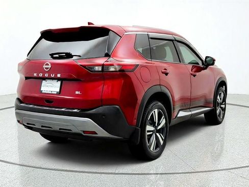 Used 2023 Nissan Rogue SL w/ SL Premium Package FWD image 5
