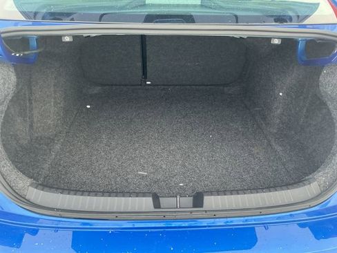 Used 2024 Volkswagen Jetta SE image 39