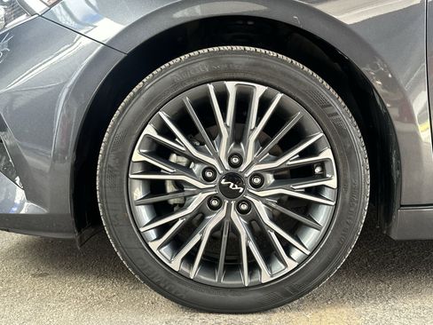 Used 2023 Kia Forte GT-Line image 18