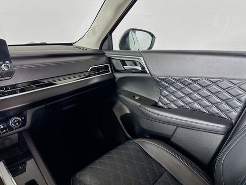 Used 2024 Mitsubishi Outlander SEL image 29