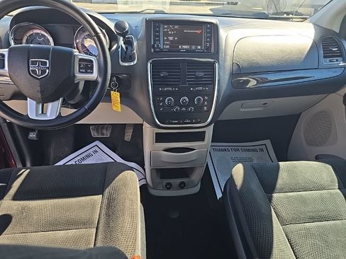 Used 2017 Dodge Grand Caravan SE w/ Power Window Group FWD image 22