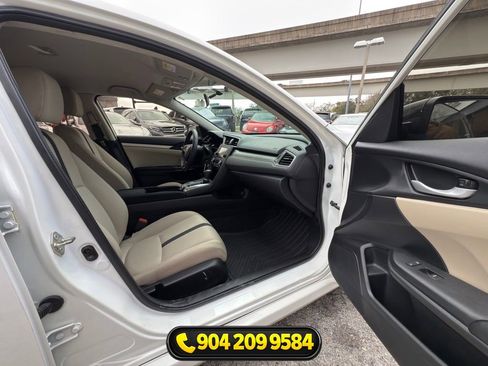 Used 2018 Honda Civic LX image 32