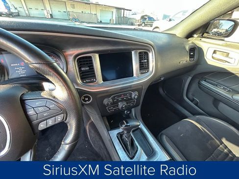 Used 2017 Dodge Charger R/T image 28