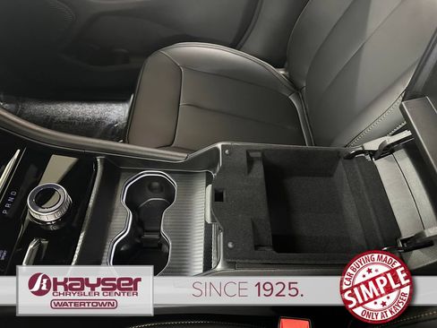 New 2026 Jeep Grand Cherokee Limited AWD/4WD image 32