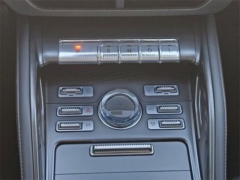 New 2026 Lincoln Nautilus Reserve w/ Jet Appearance Package image 18