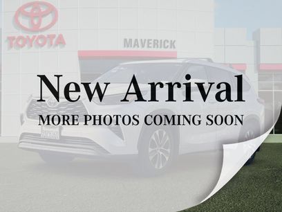 Used 2022 Toyota Highlander XLE