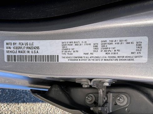 Certified 2024 RAM 1500 Laramie image 30