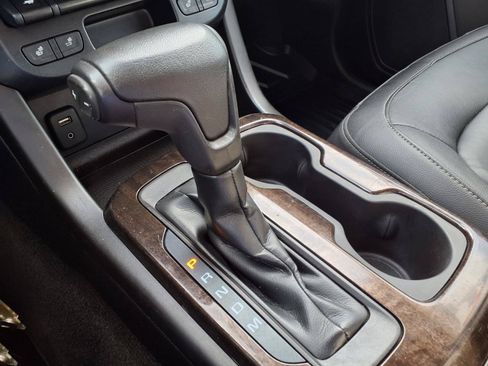 Used 2016 GMC Canyon SLT w/ Driver Alert Package AWD/4WD image 14