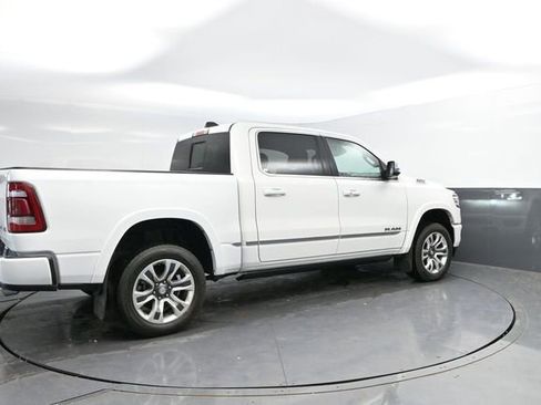 Used 2023 RAM 1500 Limited w/ Body-Colour Bumper Group AWD/4WD image 2
