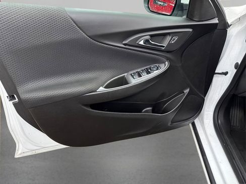 Used 2025 Chevrolet Malibu LT w/ Sport Edition FWD image 23