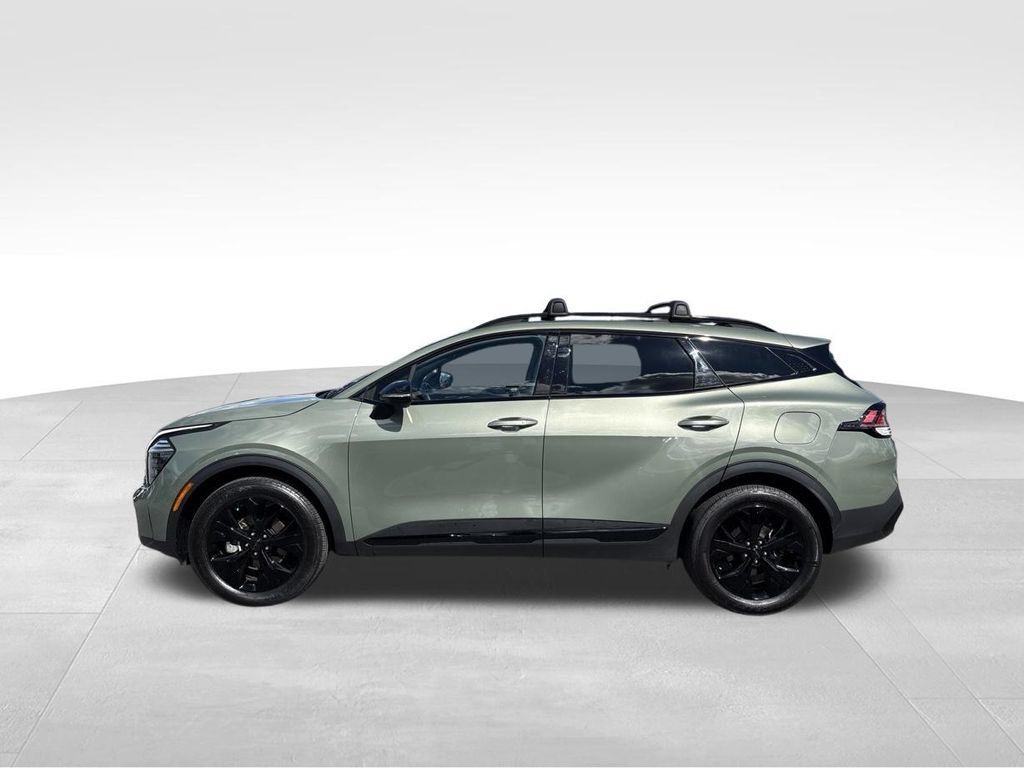Certified 2025 Kia Sportage X-Line w/ Premium Package AWD/4WD image 10