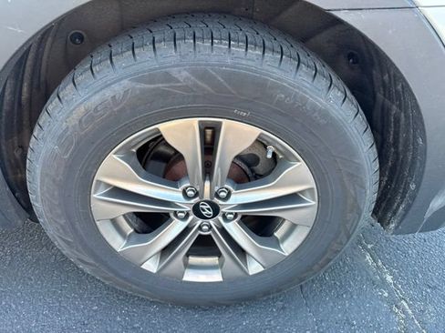 Used 2016 Hyundai Santa Fe Sport w/ Option Group 04 FWD image 6