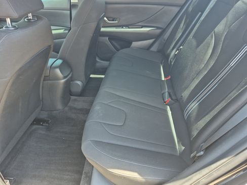 Used 2023 Hyundai Elantra SEL w/ Cargo Package FWD image 20