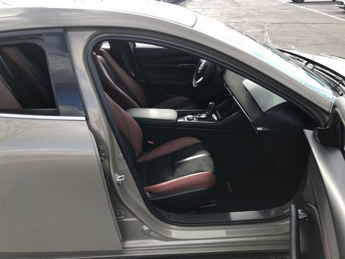 Used 2024 MAZDA MAZDA3 s AWD/4WD image 23
