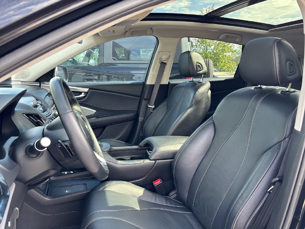 Used 2024 Acura RDX w/ Technology Package AWD/4WD image 10