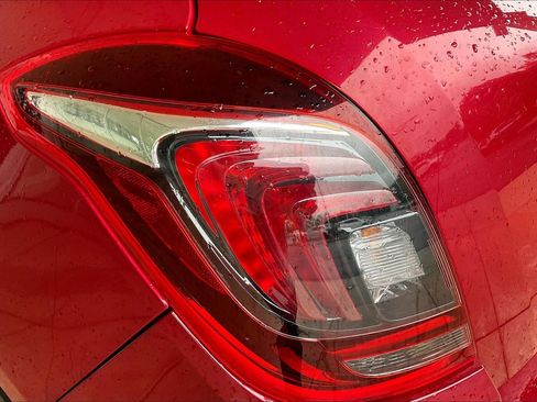 Used 2018 Buick Encore Preferred FWD image 21