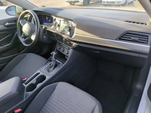 Certified 2024 Volkswagen Jetta S FWD image 8