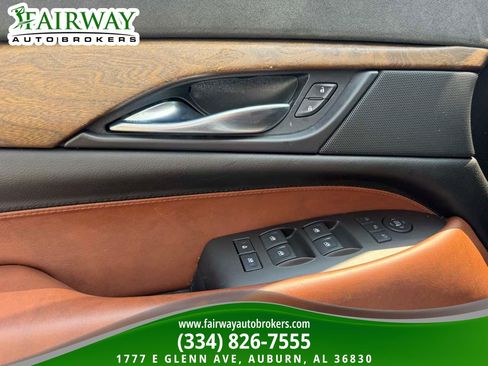 Used 2016 Cadillac Escalade ESV Luxury RWD image 16