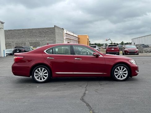 Used 2011 Lexus LS 460 AWD w/ Luxury Value Edition image 8
