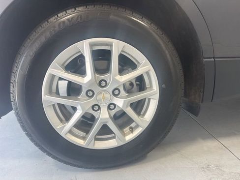 Used 2022 Chevrolet Equinox LT image 6