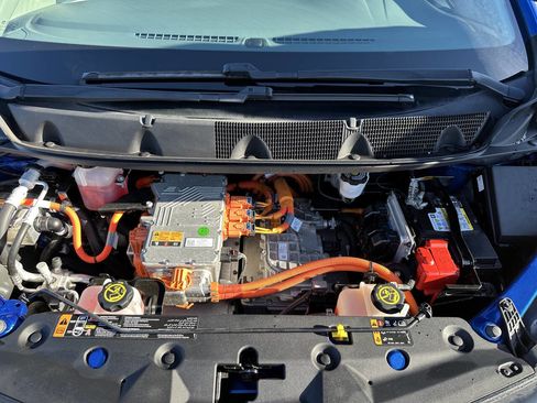 Used 2020 Chevrolet Bolt LT image 27