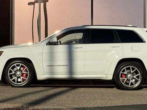 Used 2015 Jeep Grand Cherokee SRT w/ Trailer Tow Group IV image 7
