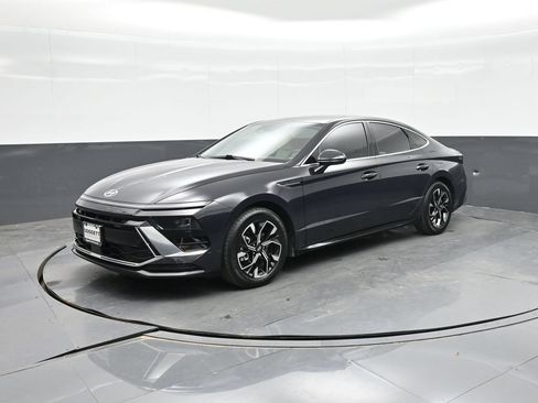 Used 2024 Hyundai Sonata SEL FWD image 22