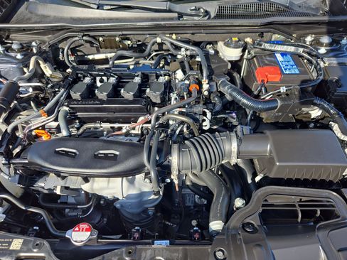 Used 2024 Honda Civic Touring image 32