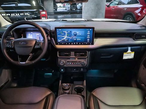 New 2025 Ford Maverick Lariat w/ Black Appearance Package image 12