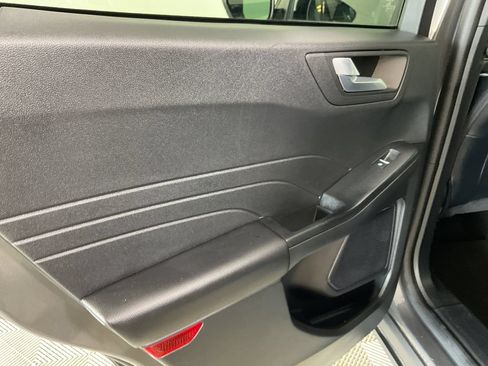 Used 2025 Ford Escape ST-Line AWD/4WD image 18