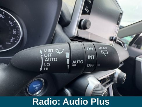 Used 2022 Toyota RAV4 XLE w/ Convenience Package AWD/4WD image 14
