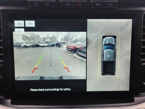 Used 2021 Ford F150 Lariat w/ FX4 Off-Road Package image 11