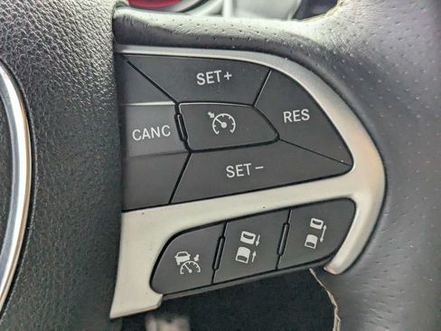 Used 2016 Dodge Challenger SRT w/ Technology Group RWD image 26