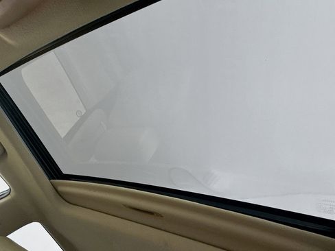 Used 2012 Toyota 4Runner Limited image 15