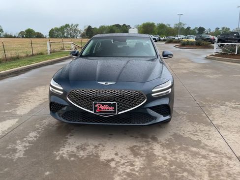 Used 2024 Genesis G70 2.5T image 3