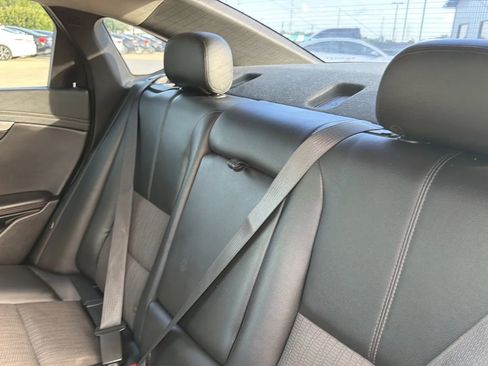 Used 2020 Chevrolet Impala LT FWD image 40
