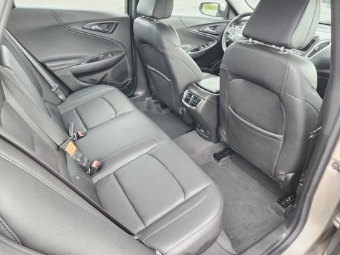 Used 2024 Chevrolet Malibu LT FWD image 21