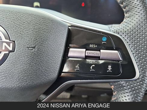 Used 2024 Nissan Ariya AWD image 18