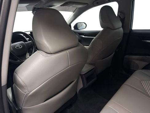 Used 2023 Toyota Camry SE FWD image 34